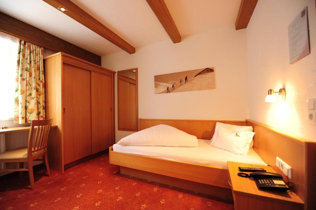Hotel Toni غالتور المظهر الخارجي الصورة